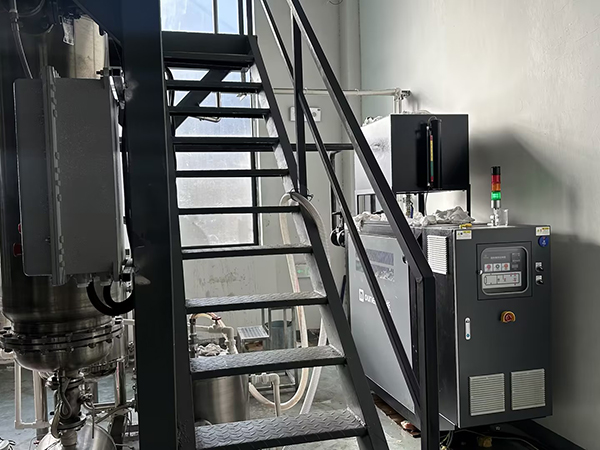 3D打印尼龍微球原料反應釜專用模溫機——應用案例
